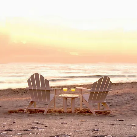 Sunset Beach Inn